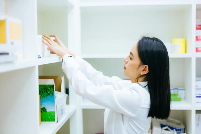 我開藥店的親身經歷我開藥店的親身經歷_知乎小說插圖1 我開藥店的親身經歷我開藥店的親身經歷_知乎小說插圖1