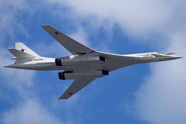 中國轟炸機中國轟炸機有哪些型號圖片插圖3 中國轟炸機中國轟炸機有哪些型號圖片插圖3