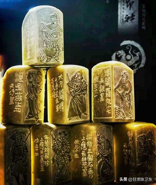 名人雕刻雕刻藝術(shù)家名人插圖2