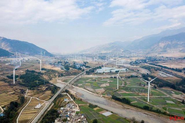 風力發(fā)電不是人干的風力發(fā)電是誰干的插圖